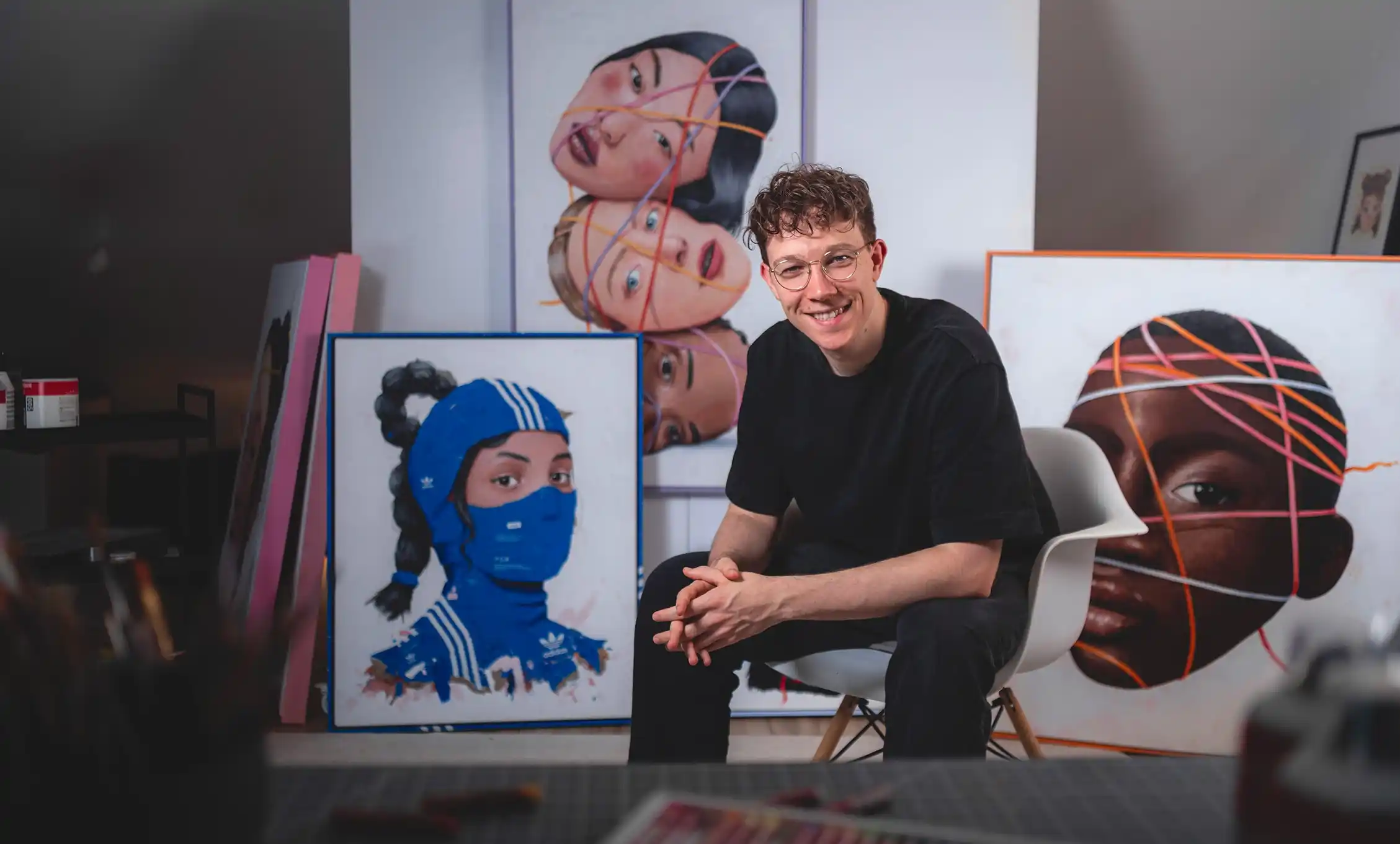 Samy Löwe et son art du portrait haut en couleur