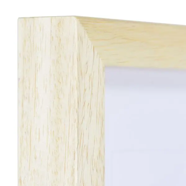 Holz-Profil 74, natur - Ecke Ansicht der Ecke eines naturfarbenen Bilderrahmens zum selbst gestalten