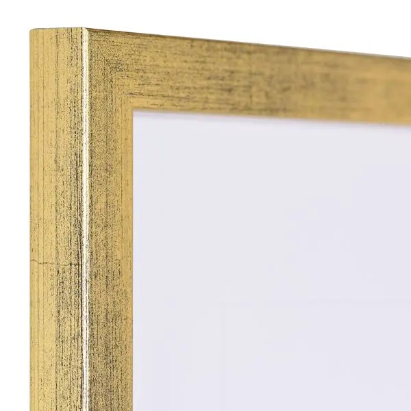 Ansicht der Ecke eines schmalen, goldenen Bilderrahmens mit sichtbarer Holzstruktur und glatter Oberfläche
