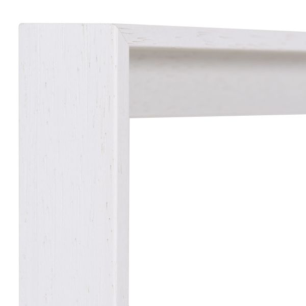 Ansicht der Ecke eines weissen, offenporigen Schattenfugenrahmens für Leinwände