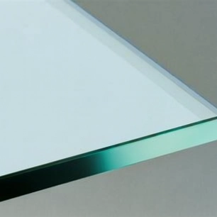 Biseauté (à la main)