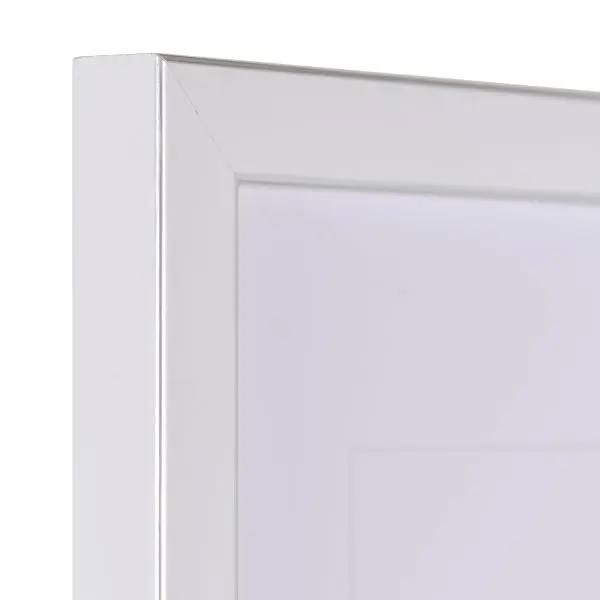 Holz-Profil 39, weiss - Ecke Ansicht der Ecke eines klassischen Rahmens zum Aufstellen in der Farbe Weiss