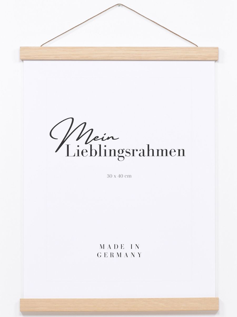 Posterhänger Holz 0089 Eiche - Frontansicht Frontansicht eines eichenfarbenen Holz-Posterhängers