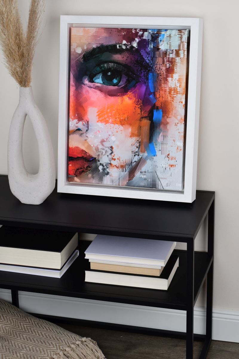 Schattenfugenrahmen Johanna in Weiß in Wohnambiente