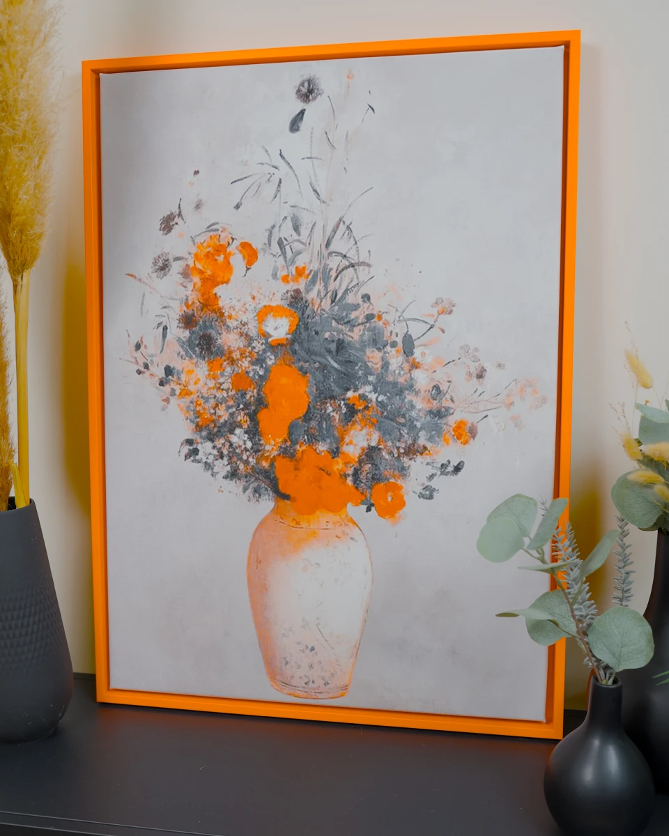 Caisse américaine Jill en orange néon dans un intérieur